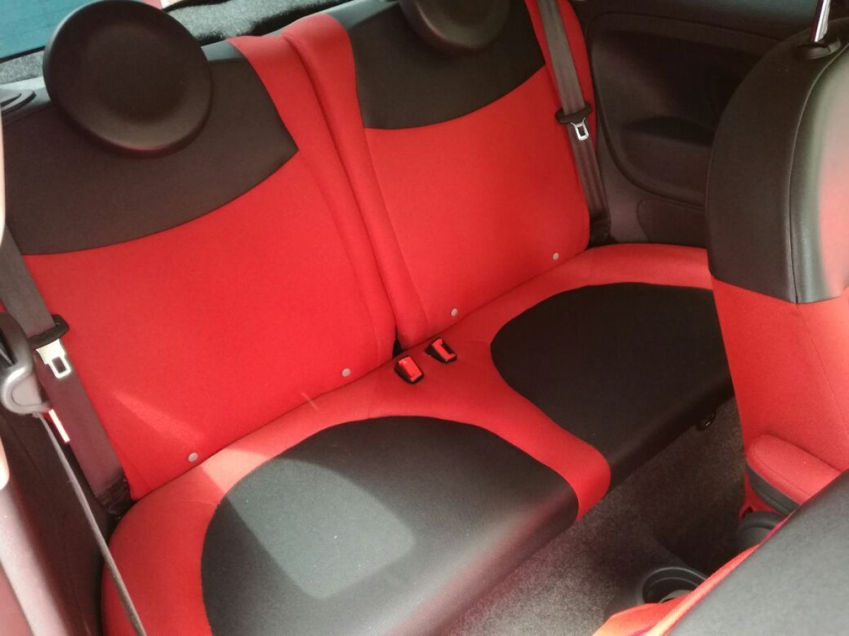 FIAT 500 - 2015                                        