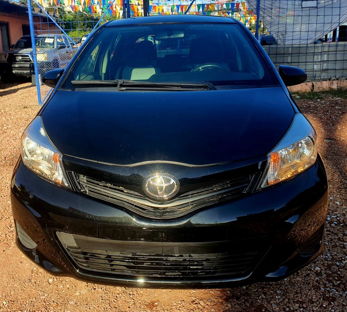 TOYOTA YARIS - 2013                                        