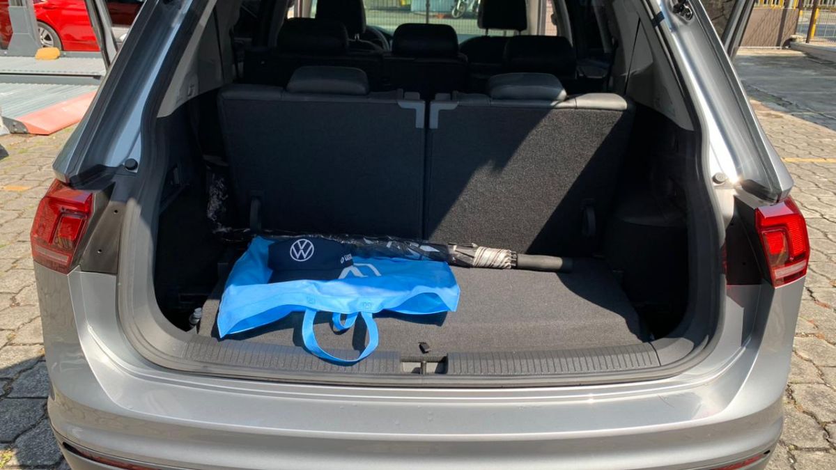 VOLKSWAGEN TIGUAN - 2021                                        