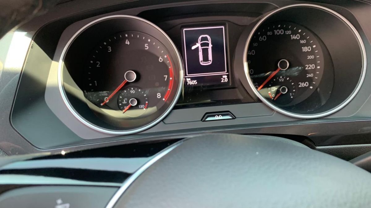 VOLKSWAGEN TIGUAN - 2021                                        