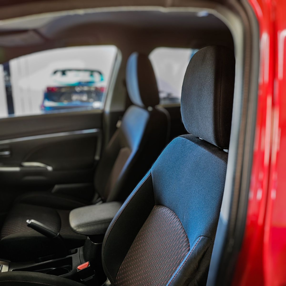 MITSUBISHI OUTLANDER SPORT - 2019                                        