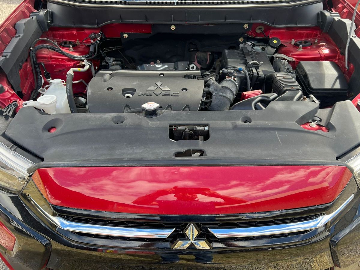 MITSUBISHI OUTLANDER SPORT - 2018                                        