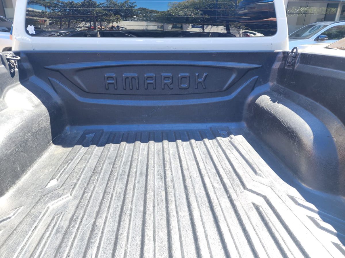 VOLKSWAGEN  AMAROK - 2017                                        