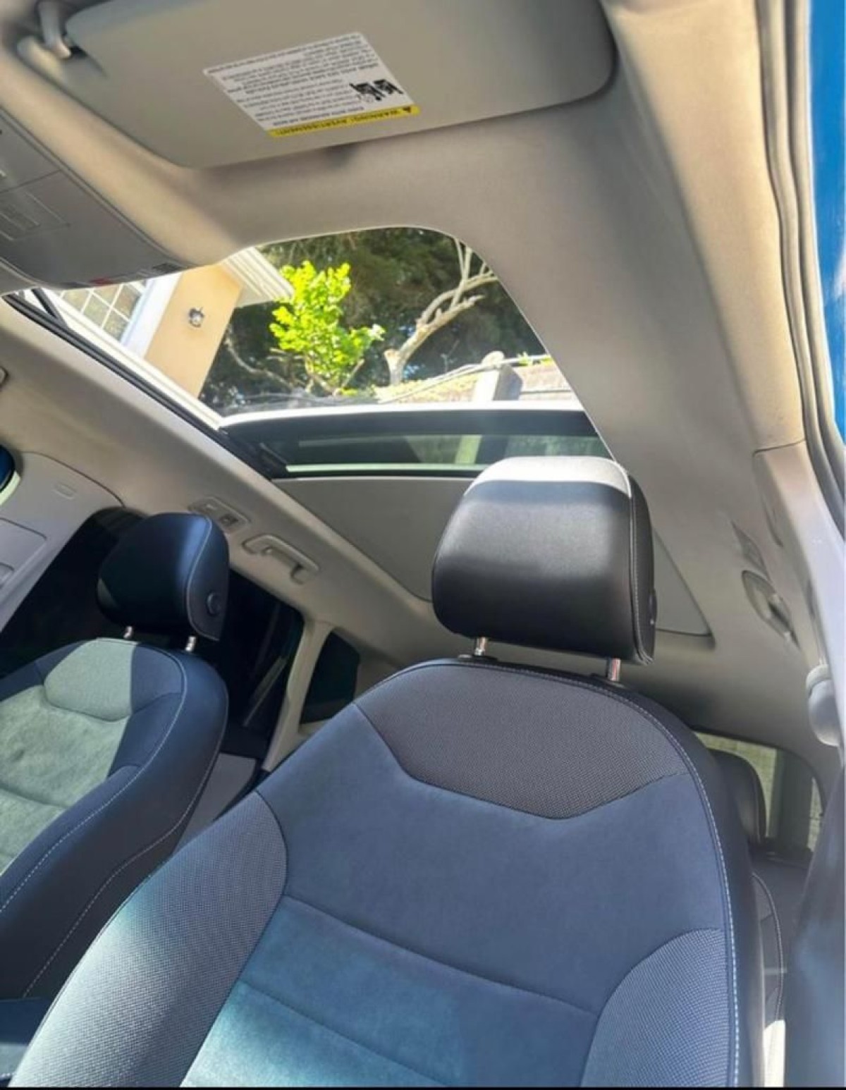 VOLKSWAGEN TAOS - 2022                                        