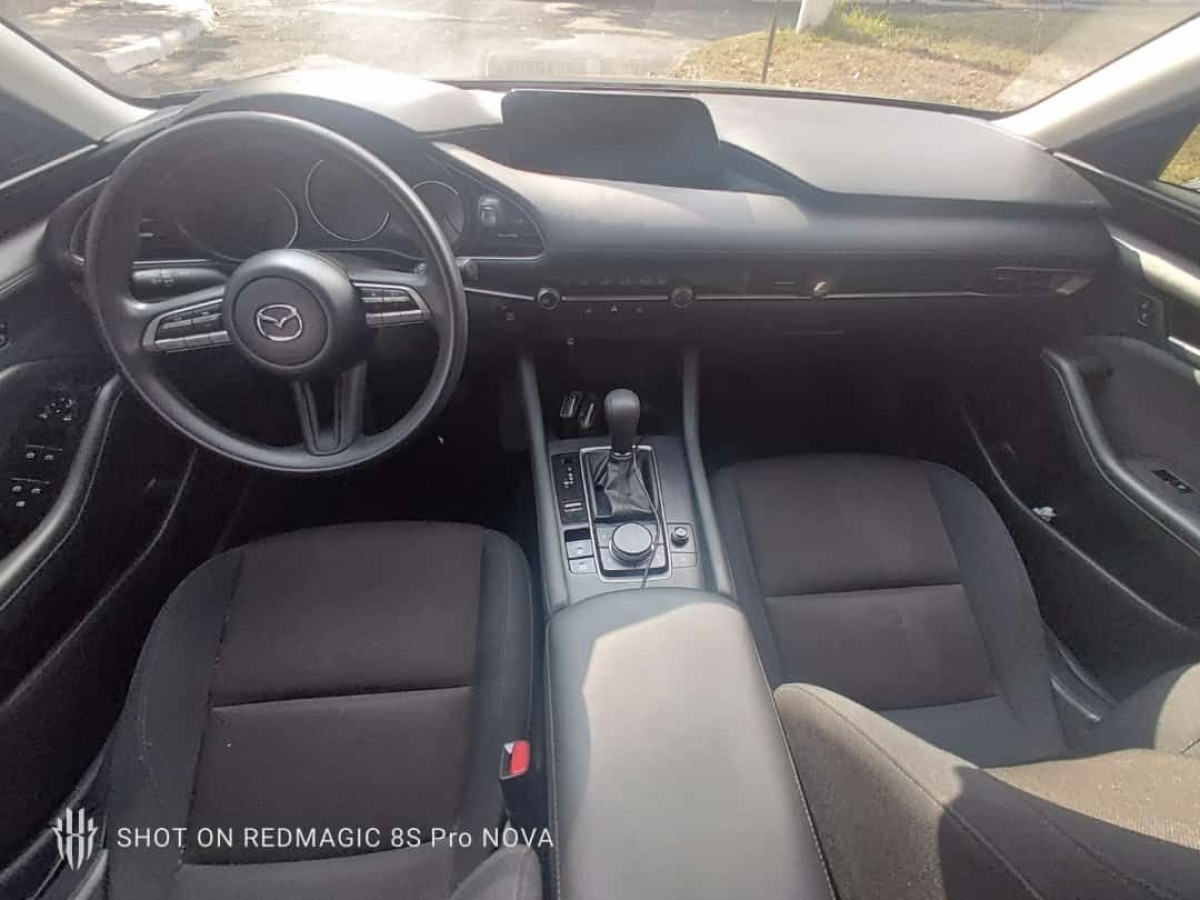 MAZDA 3 - 2021                                        