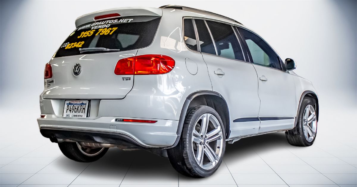 VOLKSWAGEN TIGUAN R-LINE - 2016                                        