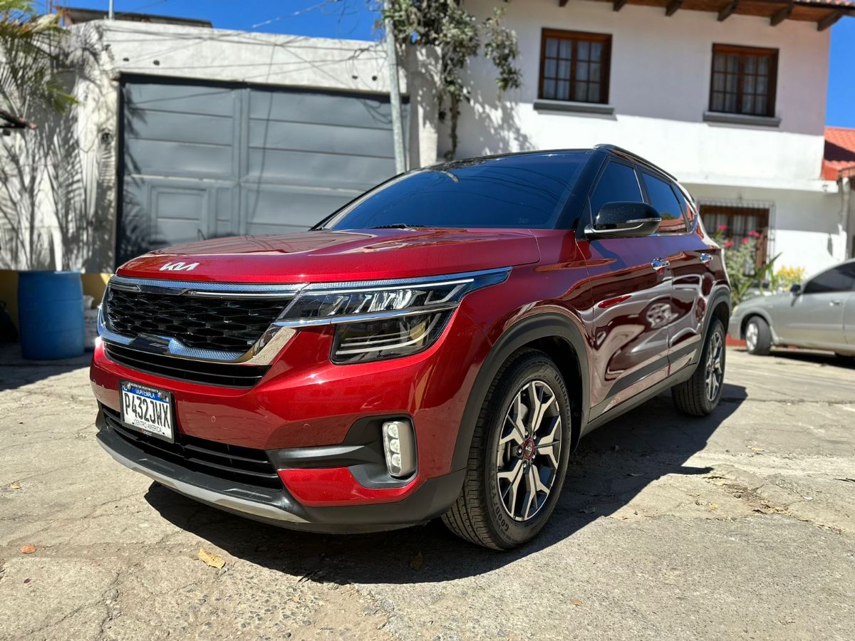 KIA SELTOS - 2023                                        