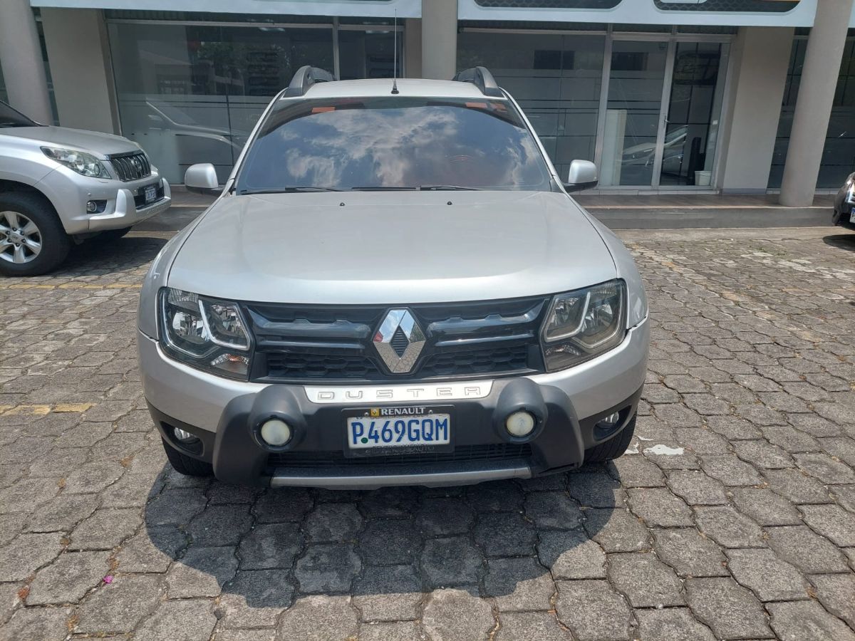 RENAULT DUSTER - 2018                                        