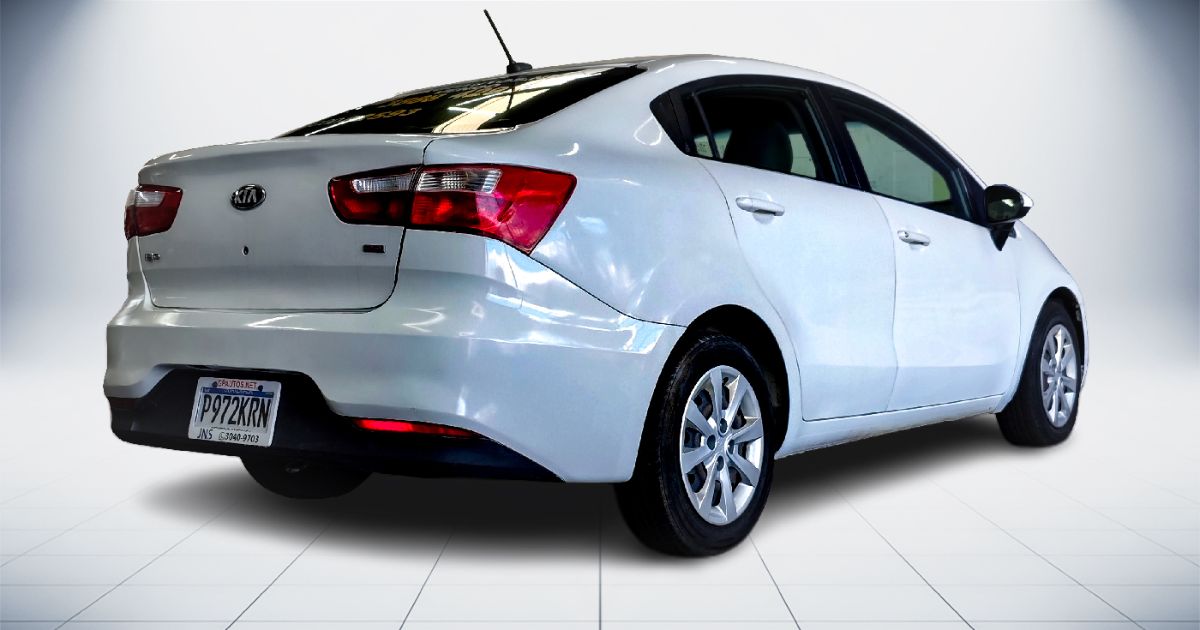 KIA RIO - 2016                                        