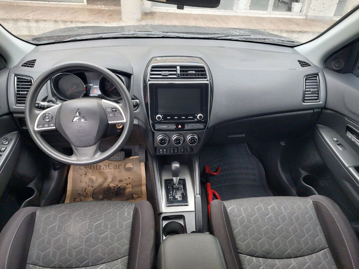 MITSUBISHI outlander - 2020                                        