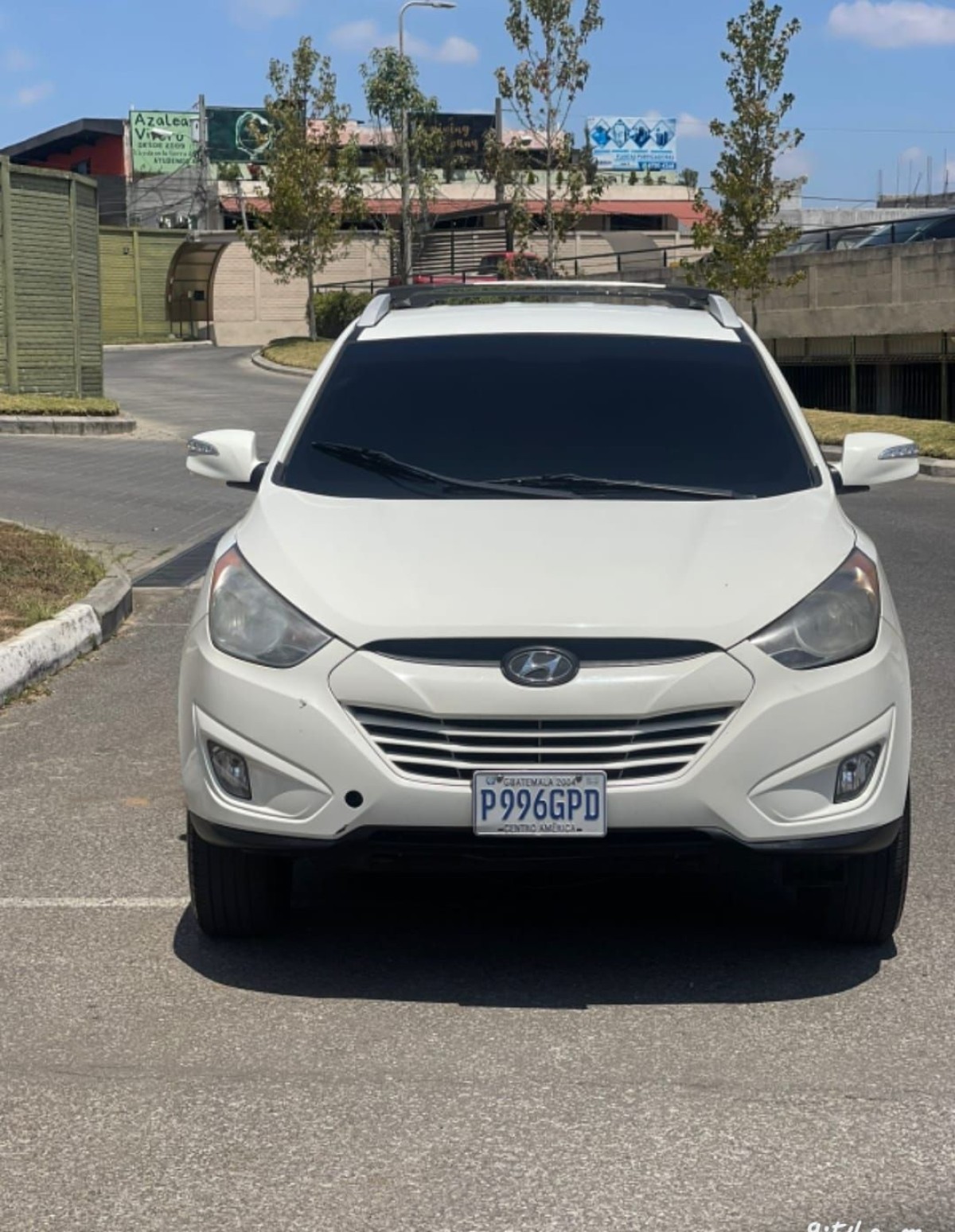 HYUNDAI TUCSON - 2012                                        