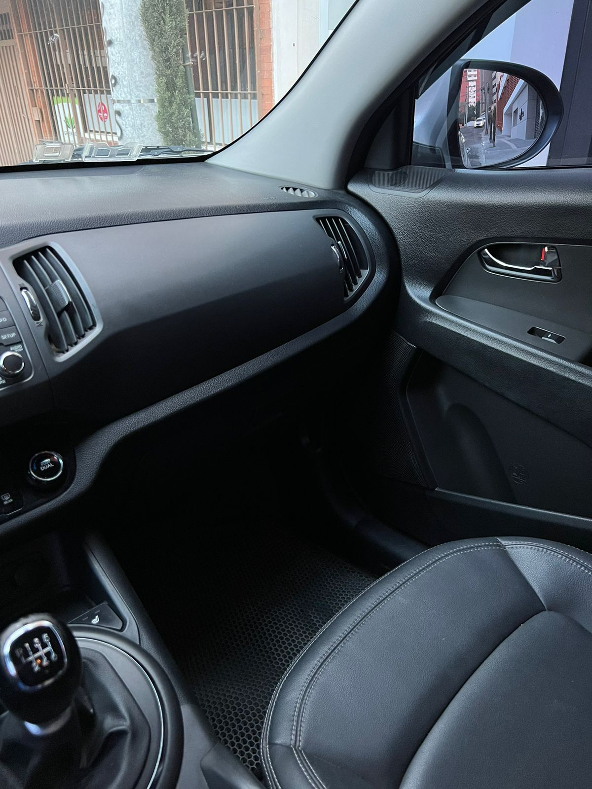 KIA SPORTAGE LX - 2013                                        