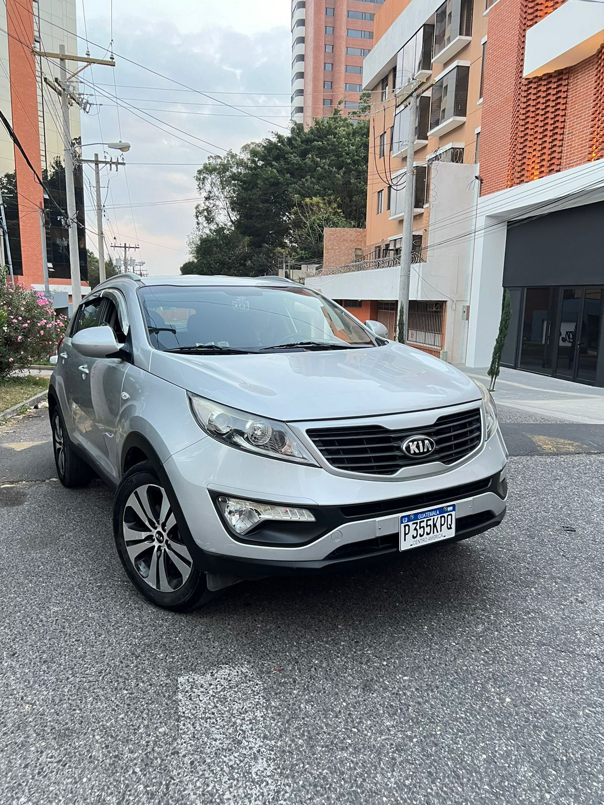 KIA SPORTAGE LX - 2013                                        