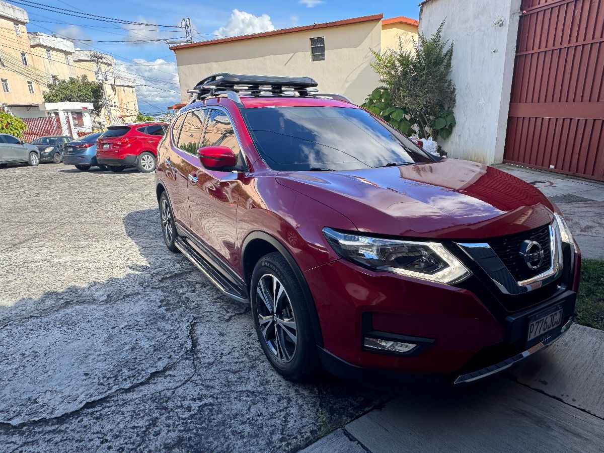 NISSAN  XTRAIL  - 2020                                        