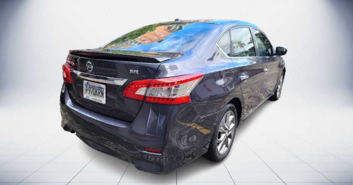 NISSAN SENTRA - 2013                                        