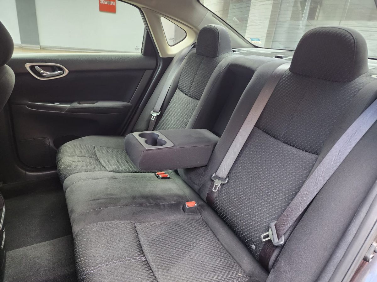 NISSAN SENTRA - 2013                                        