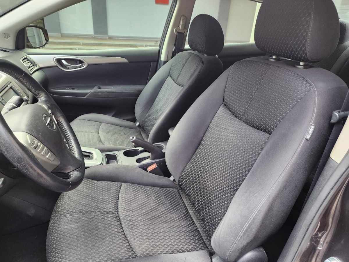 NISSAN SENTRA - 2013                                        