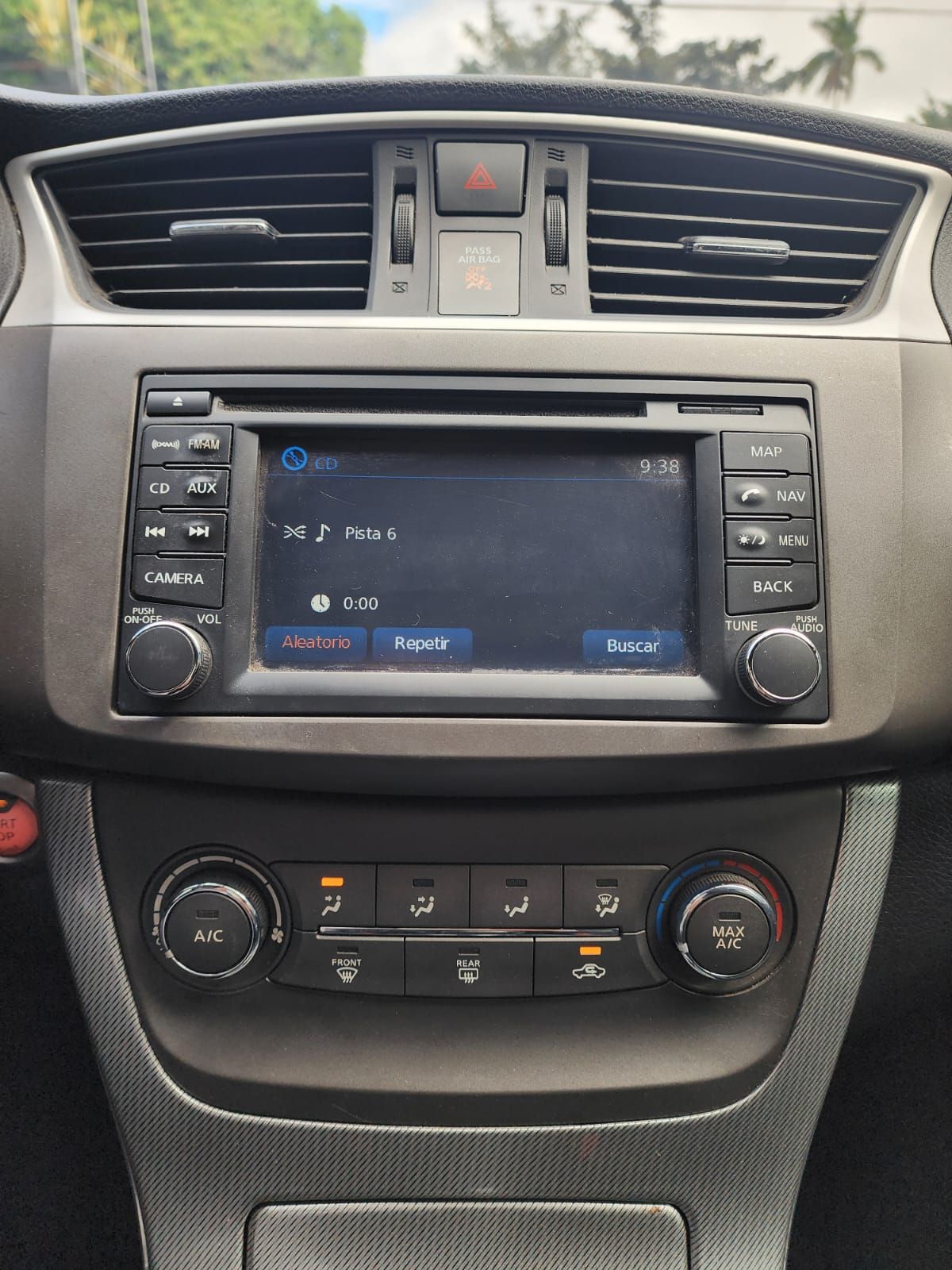 NISSAN SENTRA - 2013                                        