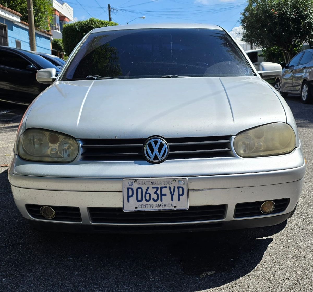 VOLKSWAGEN GOLF GLS - 2001                                        