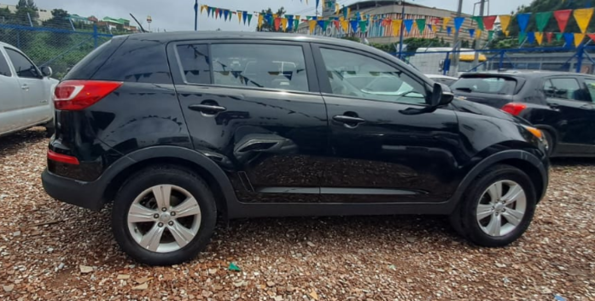 KIA SPORTAGE - 2013                                        