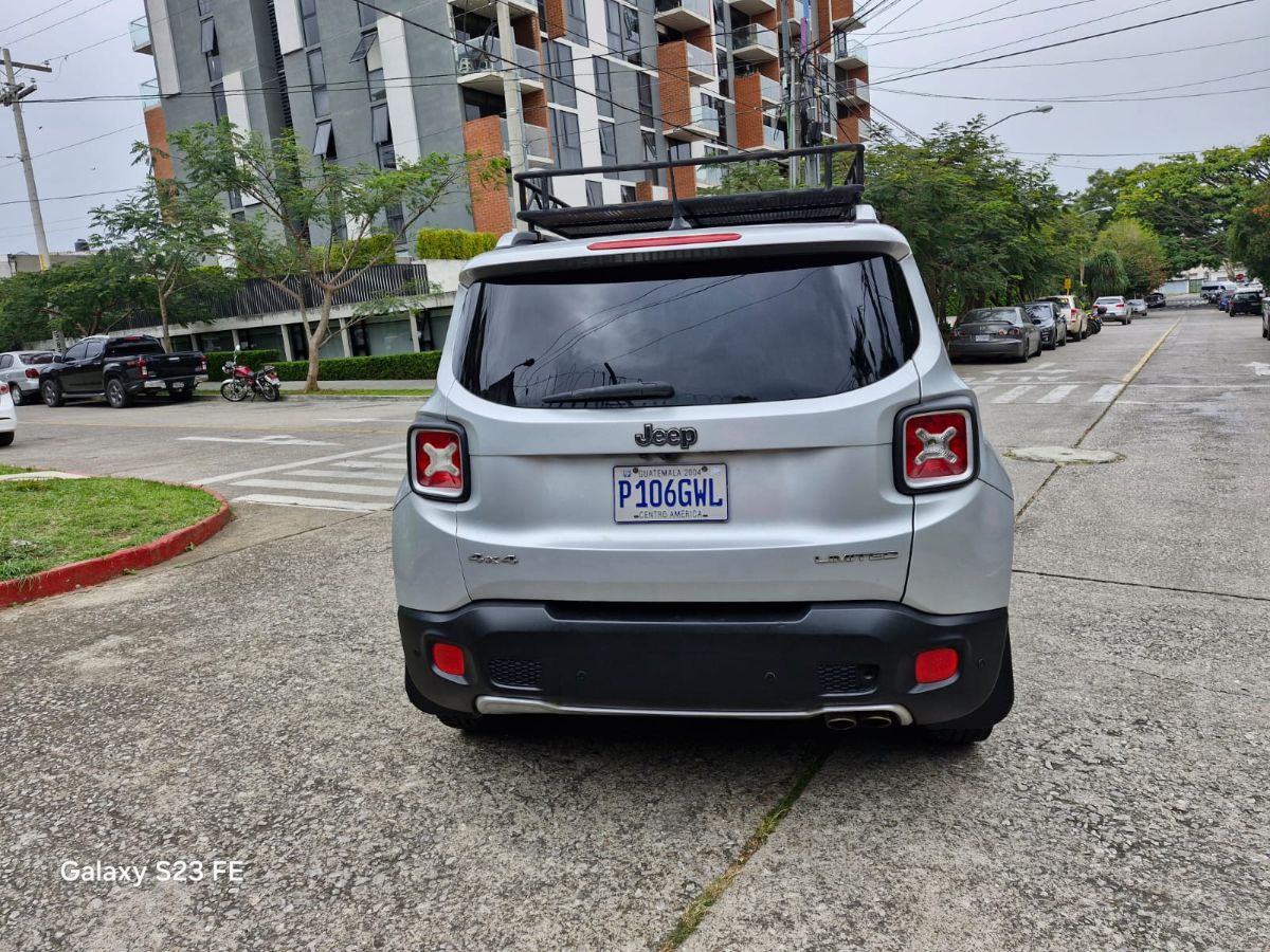 JEEP RENEGADE - 2015                                        