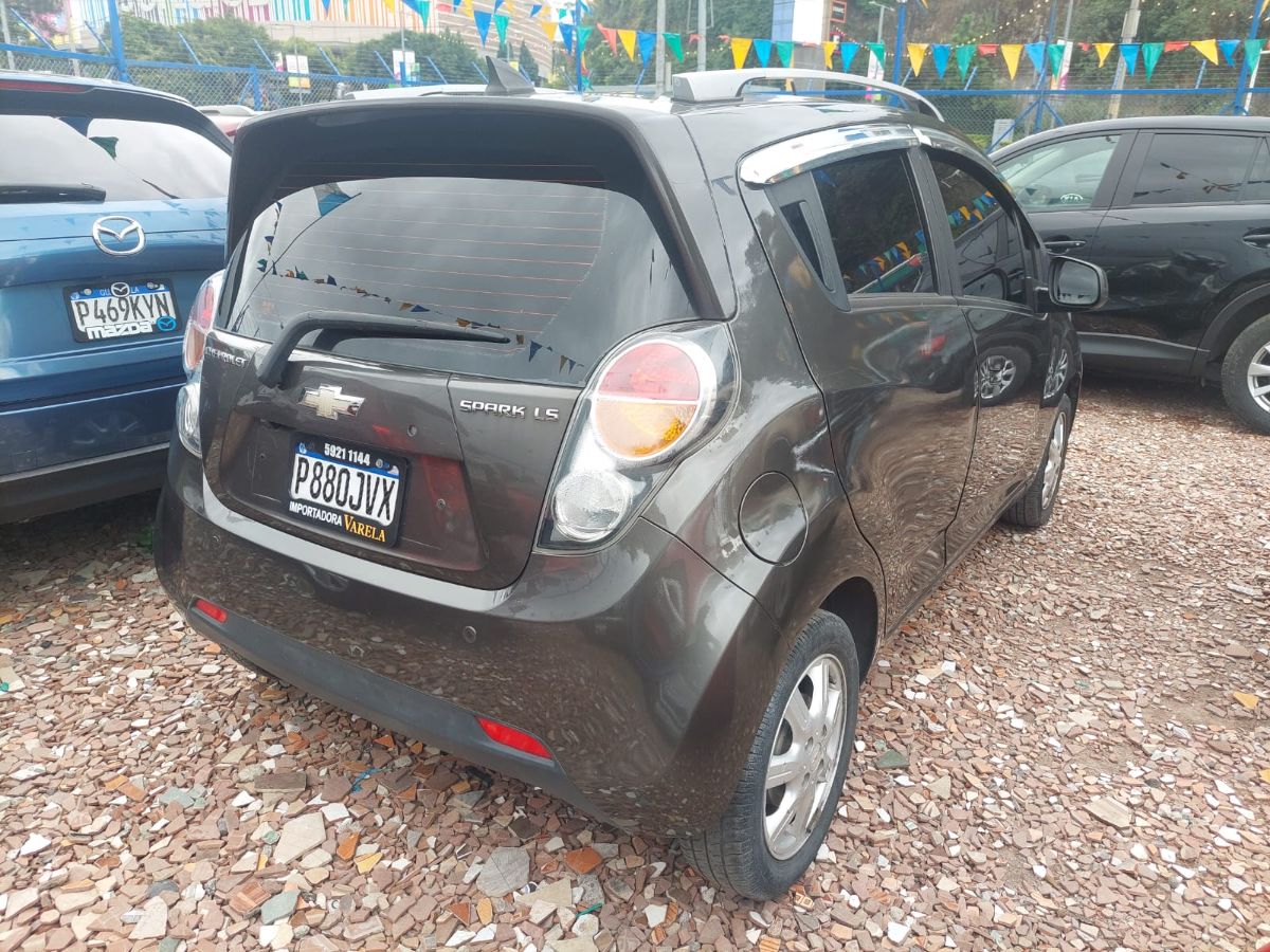 CHEVROLET SPARK - 2012                                        