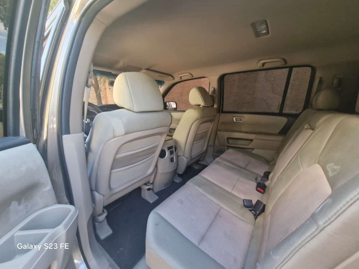 HONDA PILOT - 2010                                        