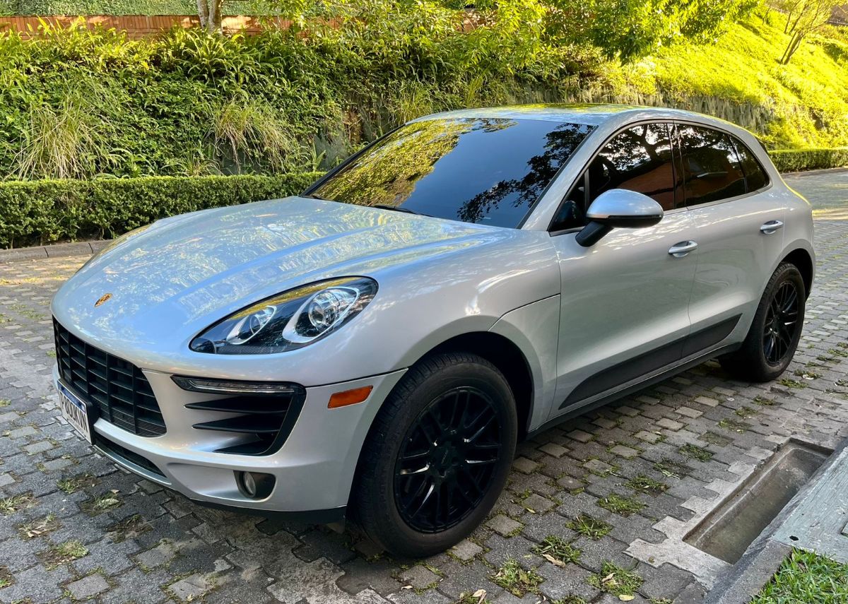 PORSCHE MACAN - 2018                                        