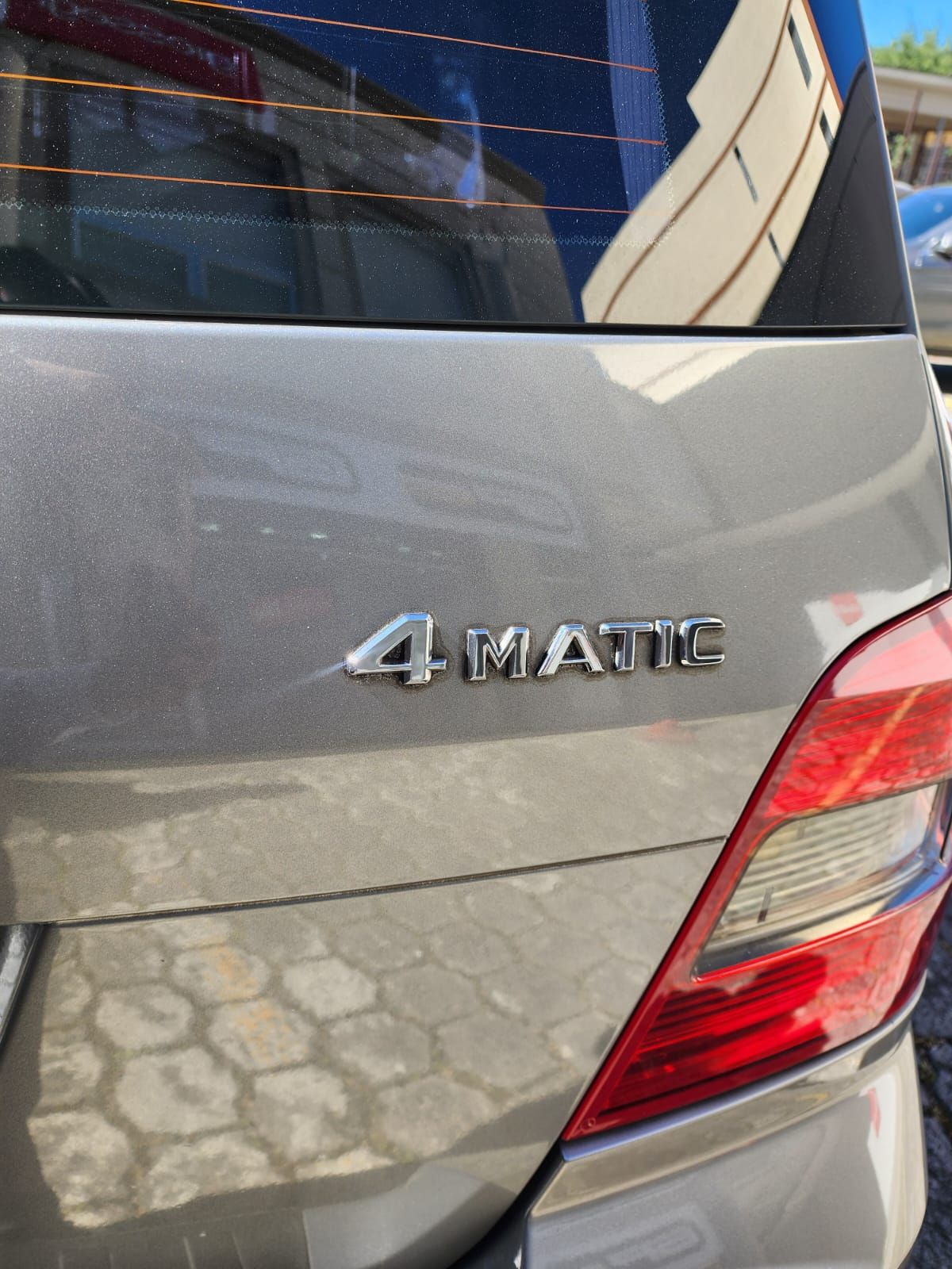 MERCEDES-BENZ GLK220 CDI - 2012                                        