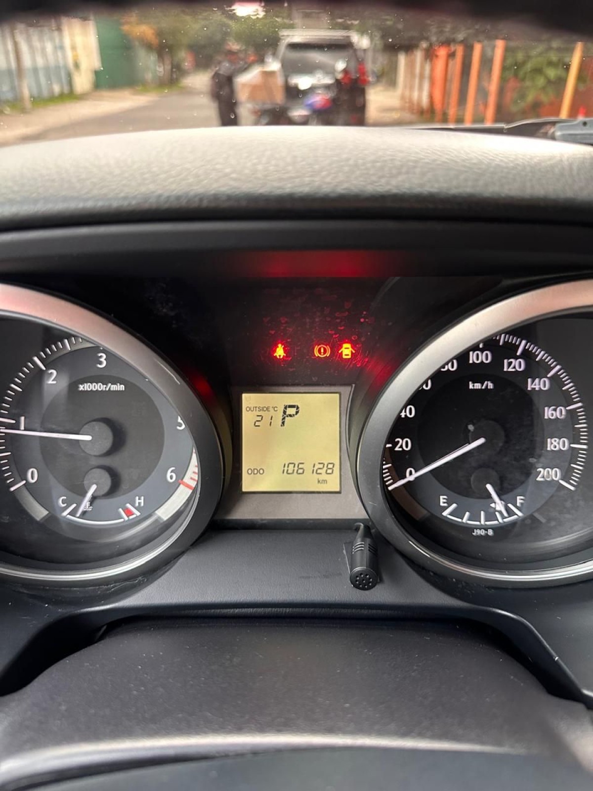 TOYOTA LAND CRUISER PRADO TXL - 2015                                        