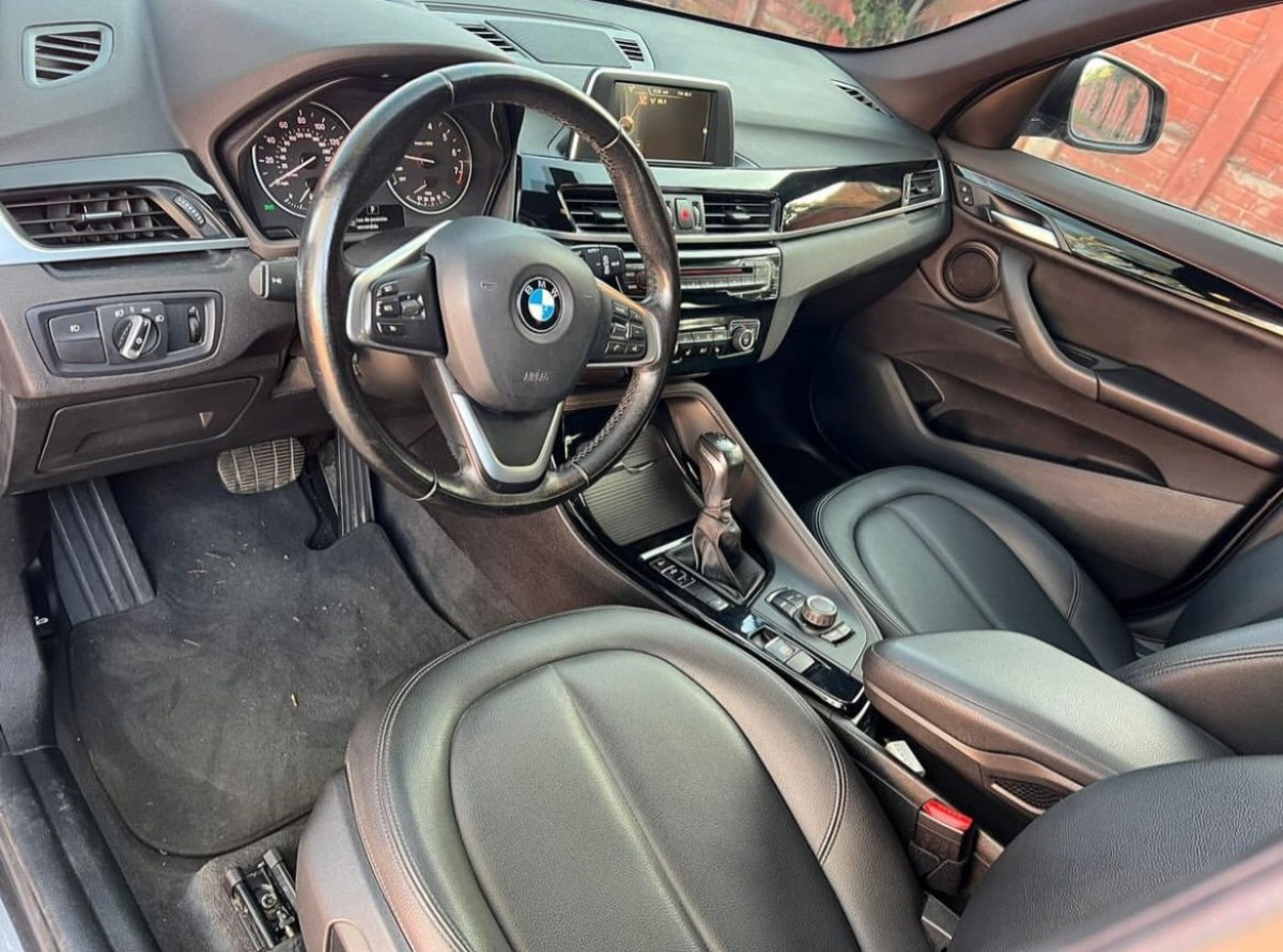 BMW X1 - 2016                                        