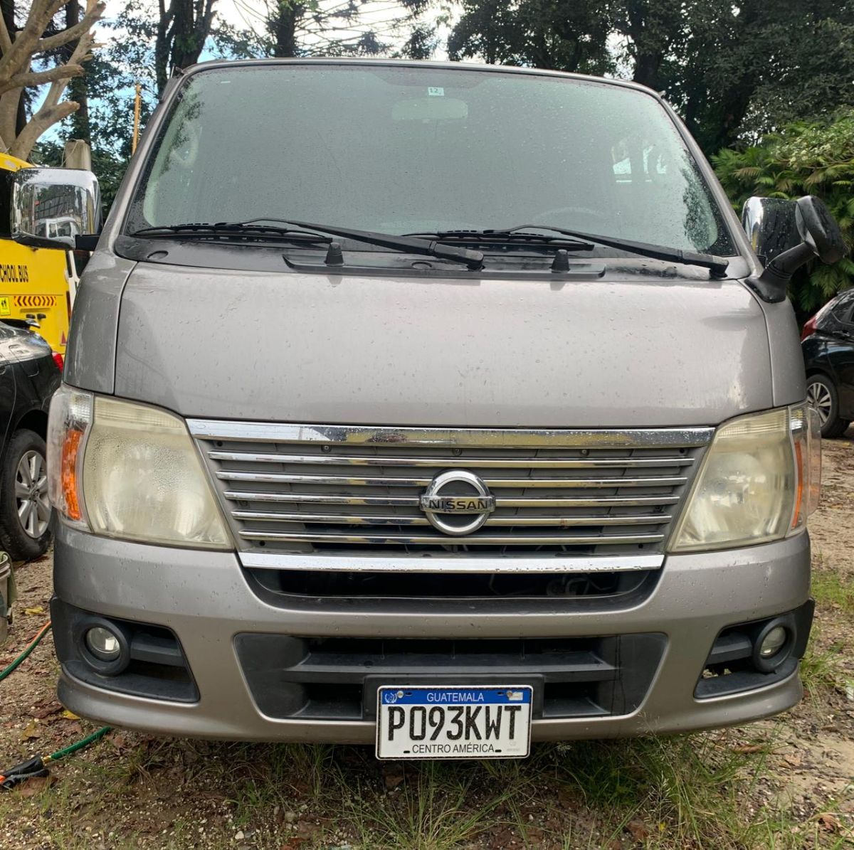 NISSAN  CARAVAN  - 2011                                        