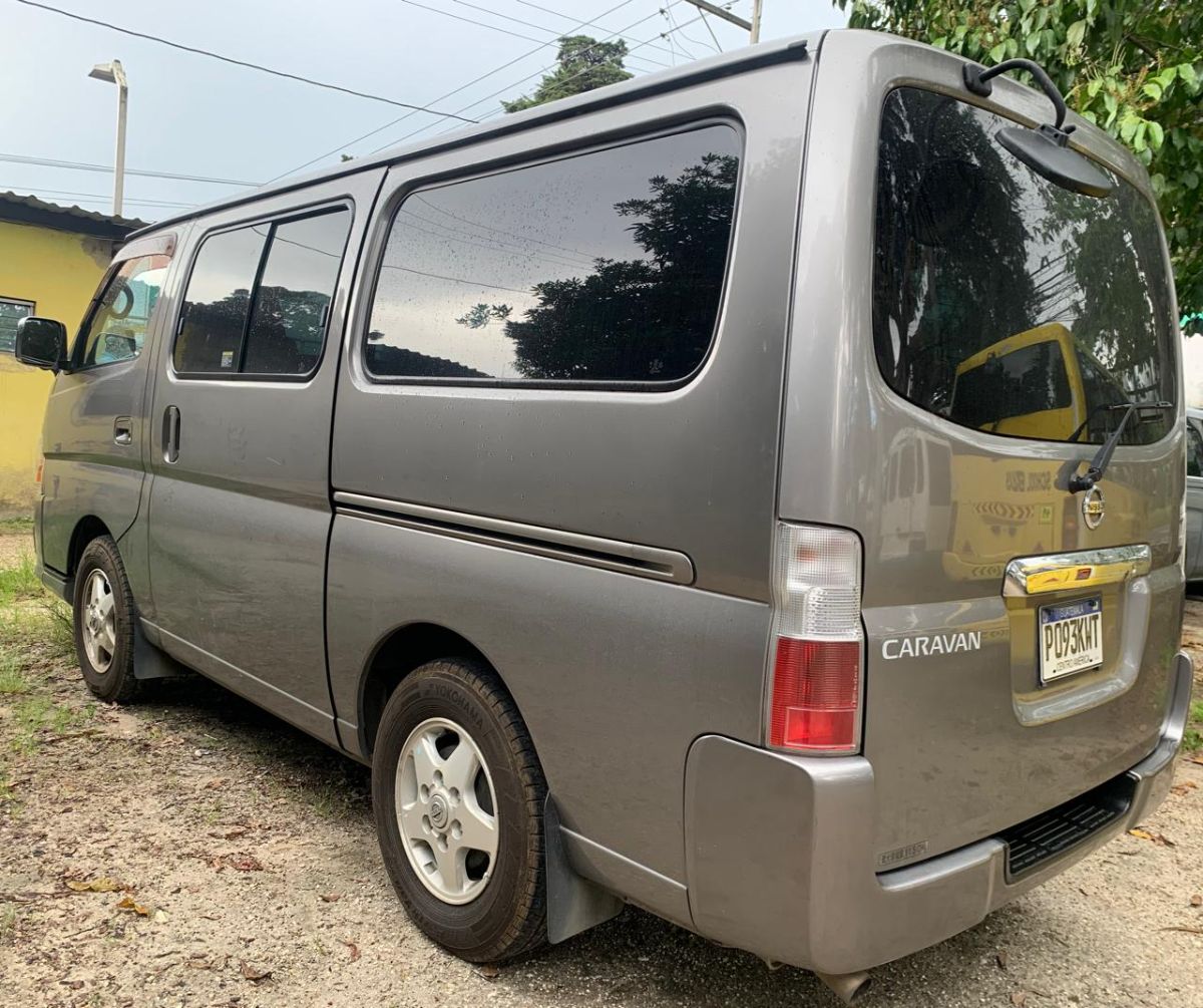NISSAN  CARAVAN  - 2011                                        