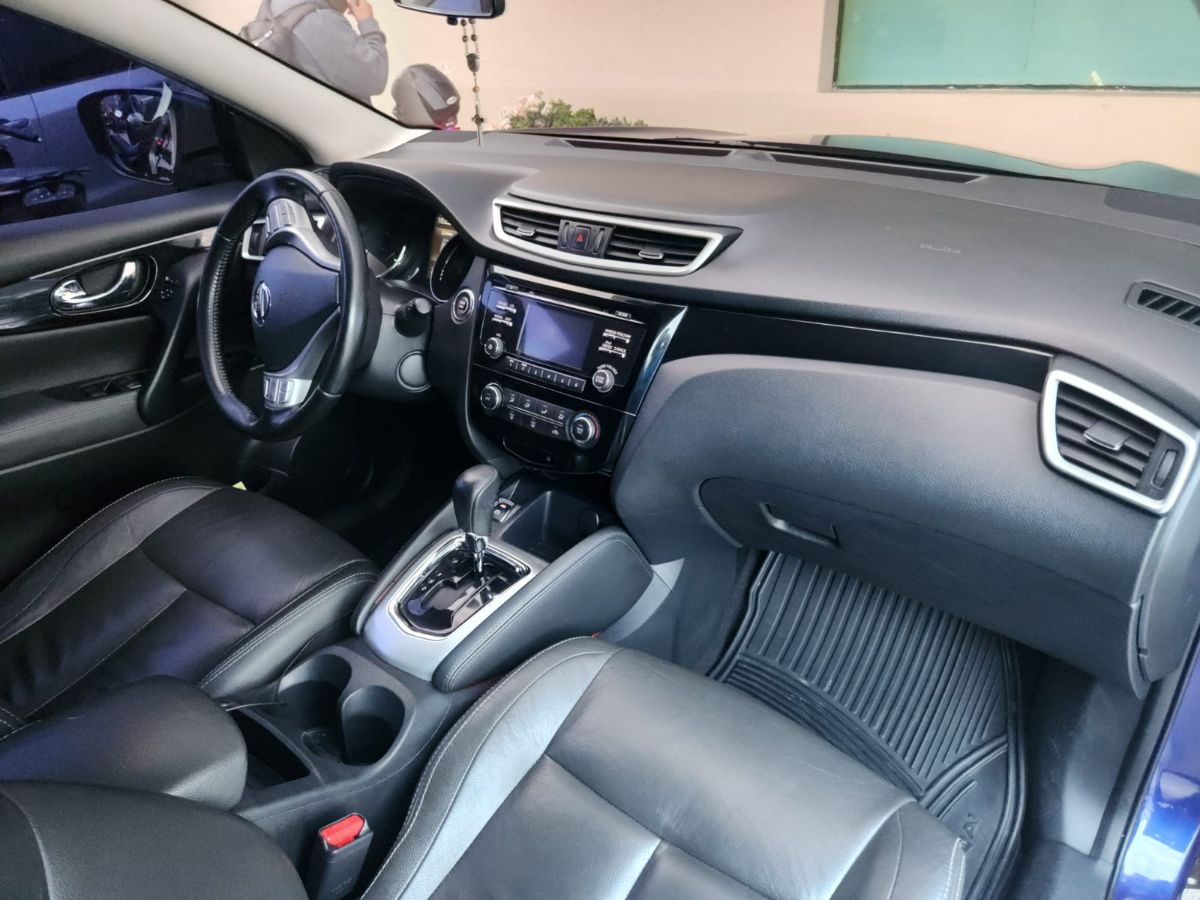 NISSAN QASHQAI - 2017                                        