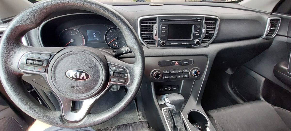 KIA SPORTAGE LX - 2017                                        