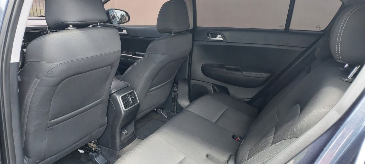 KIA SPORTAGE LX - 2017                                        