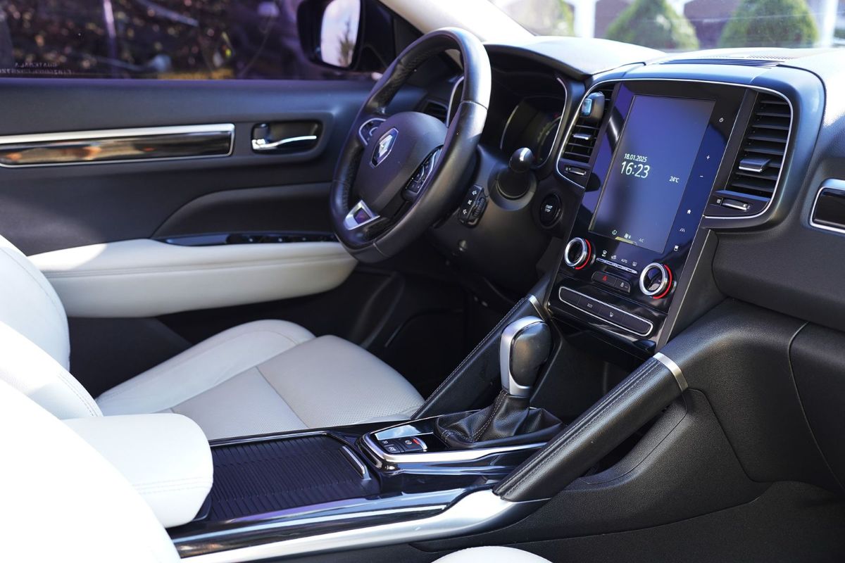 RENAULT KOLEOS - 2020                                        