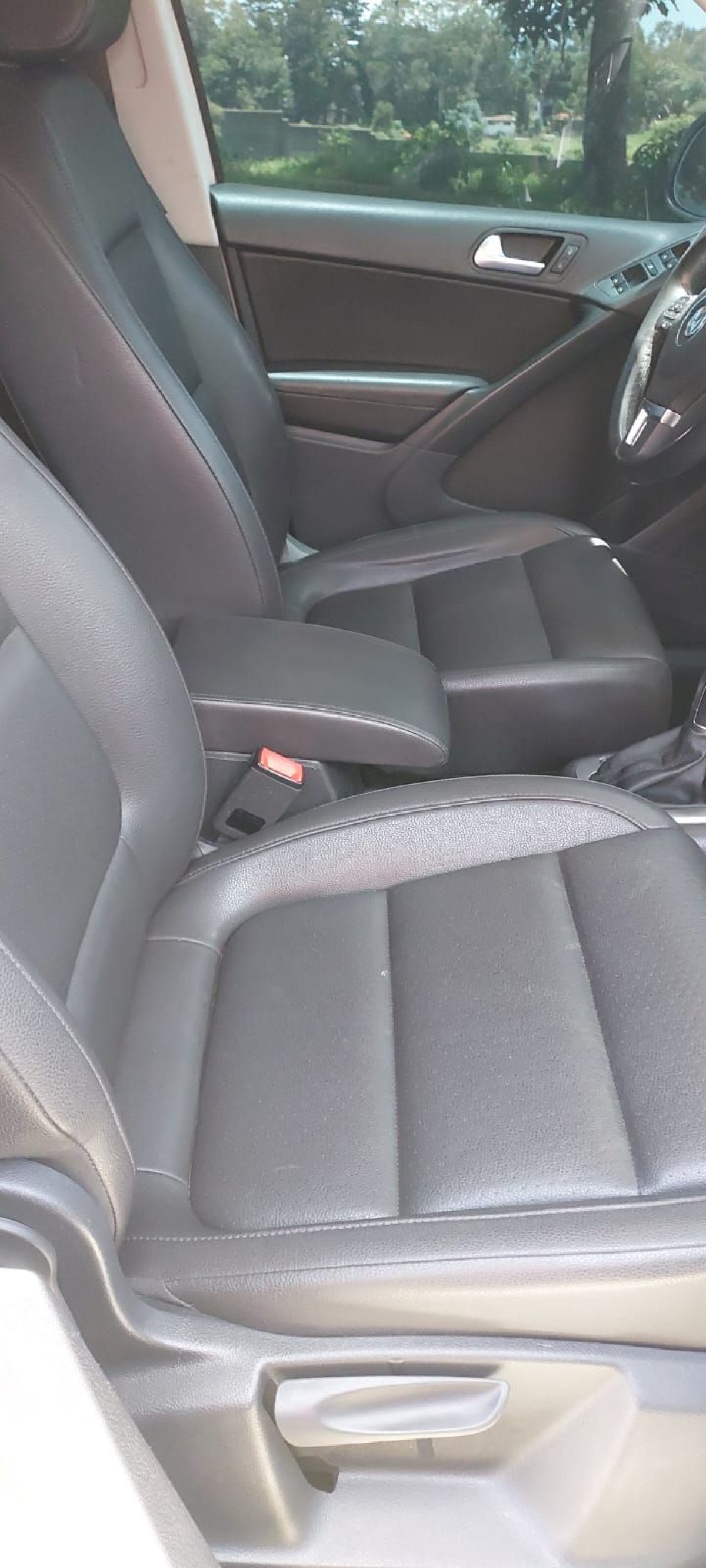 VOLKSWAGEN TIGUAN - 2017                                        