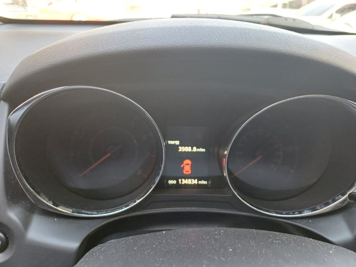 MITSUBISHI OUTLANDER SPORT - 2017                                        