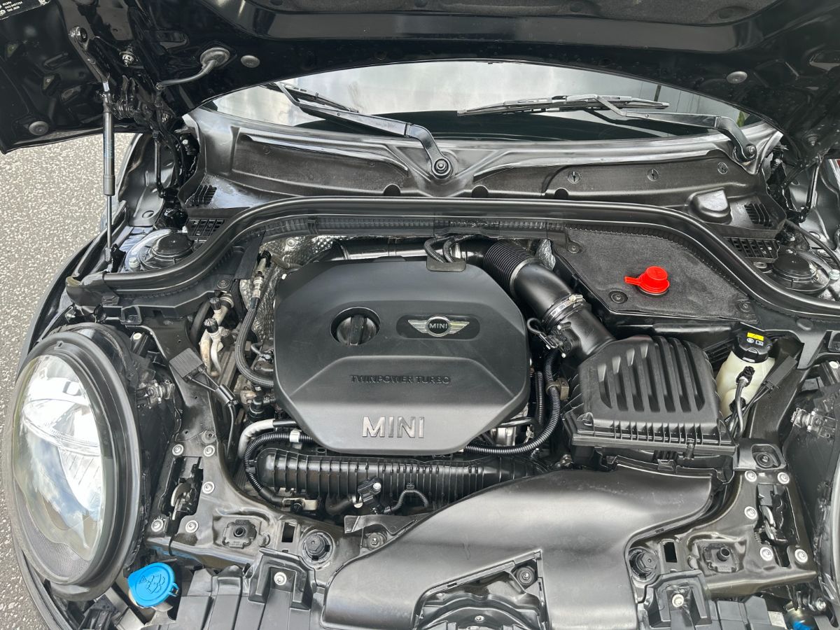 MINI COOPER S - 2016                                        