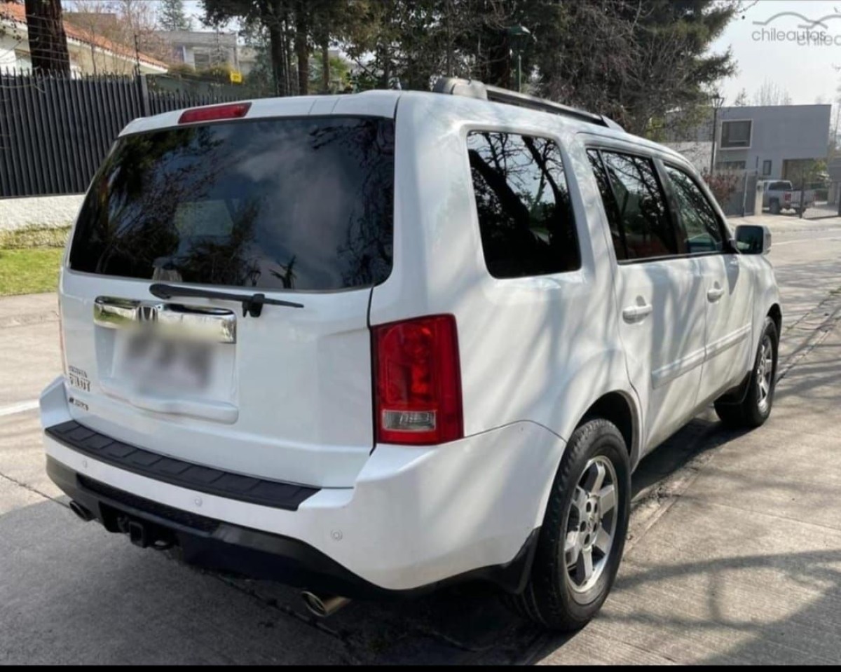 HONDA PILOT - 2013                                        