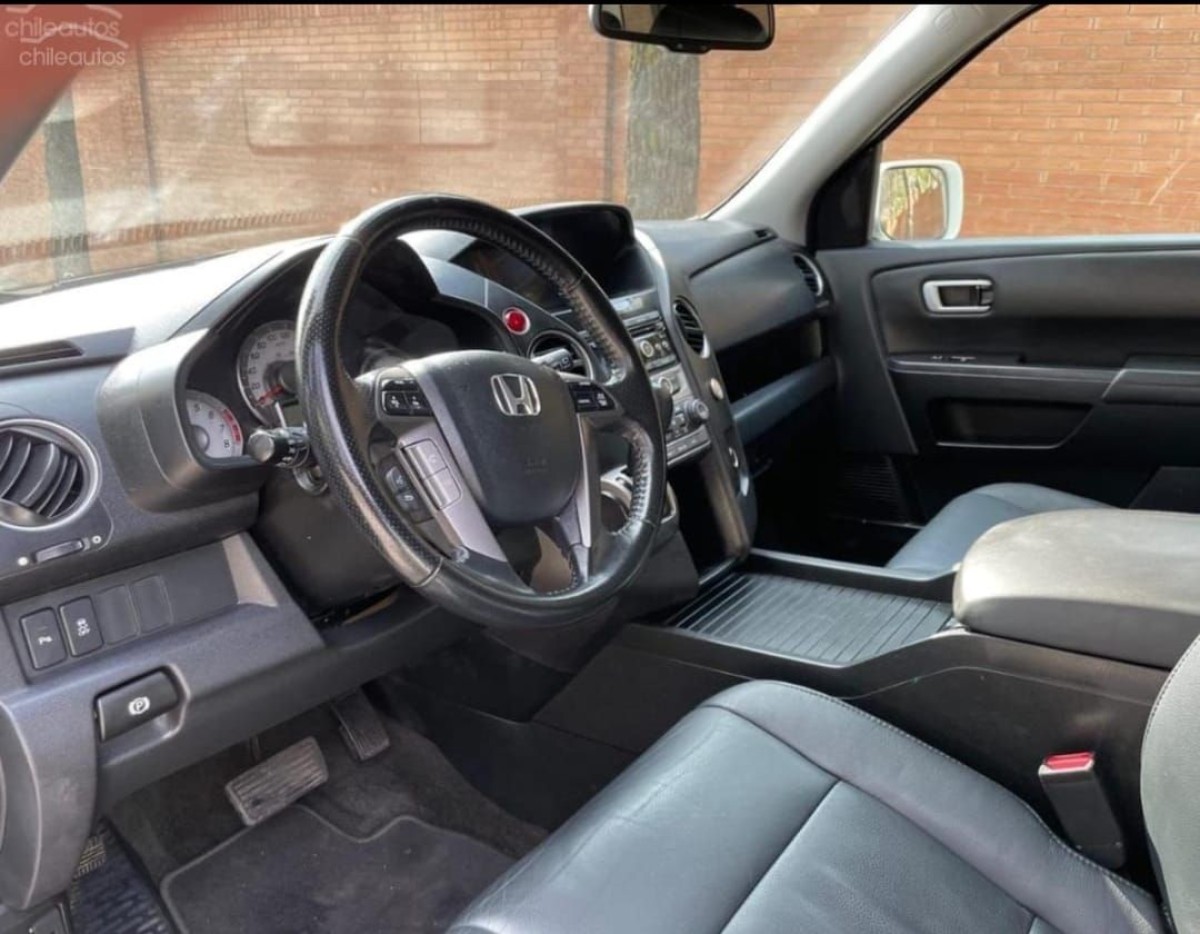 HONDA PILOT - 2013                                        