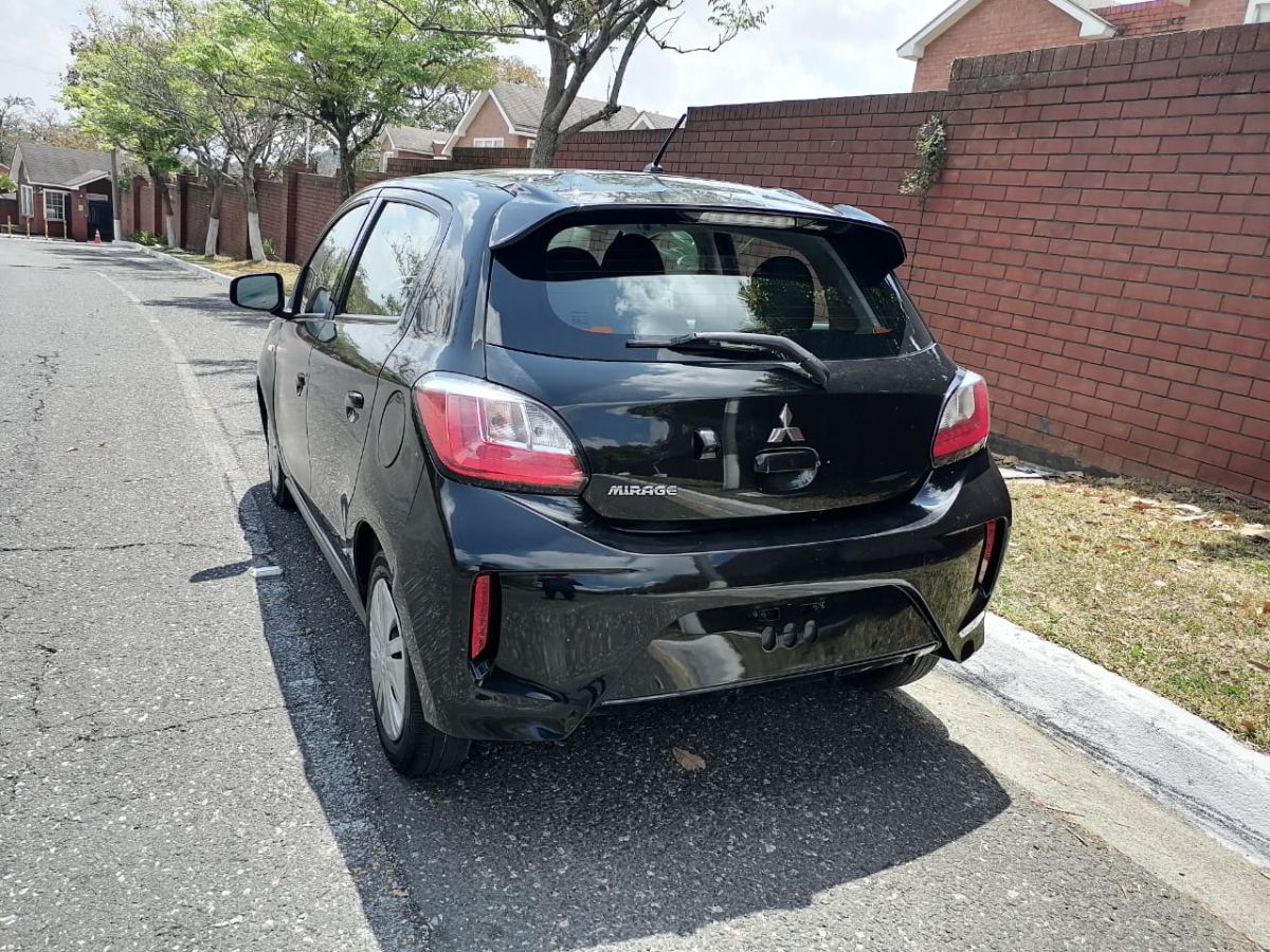 MITSUBISHI MIRAGE  - 2021                                        