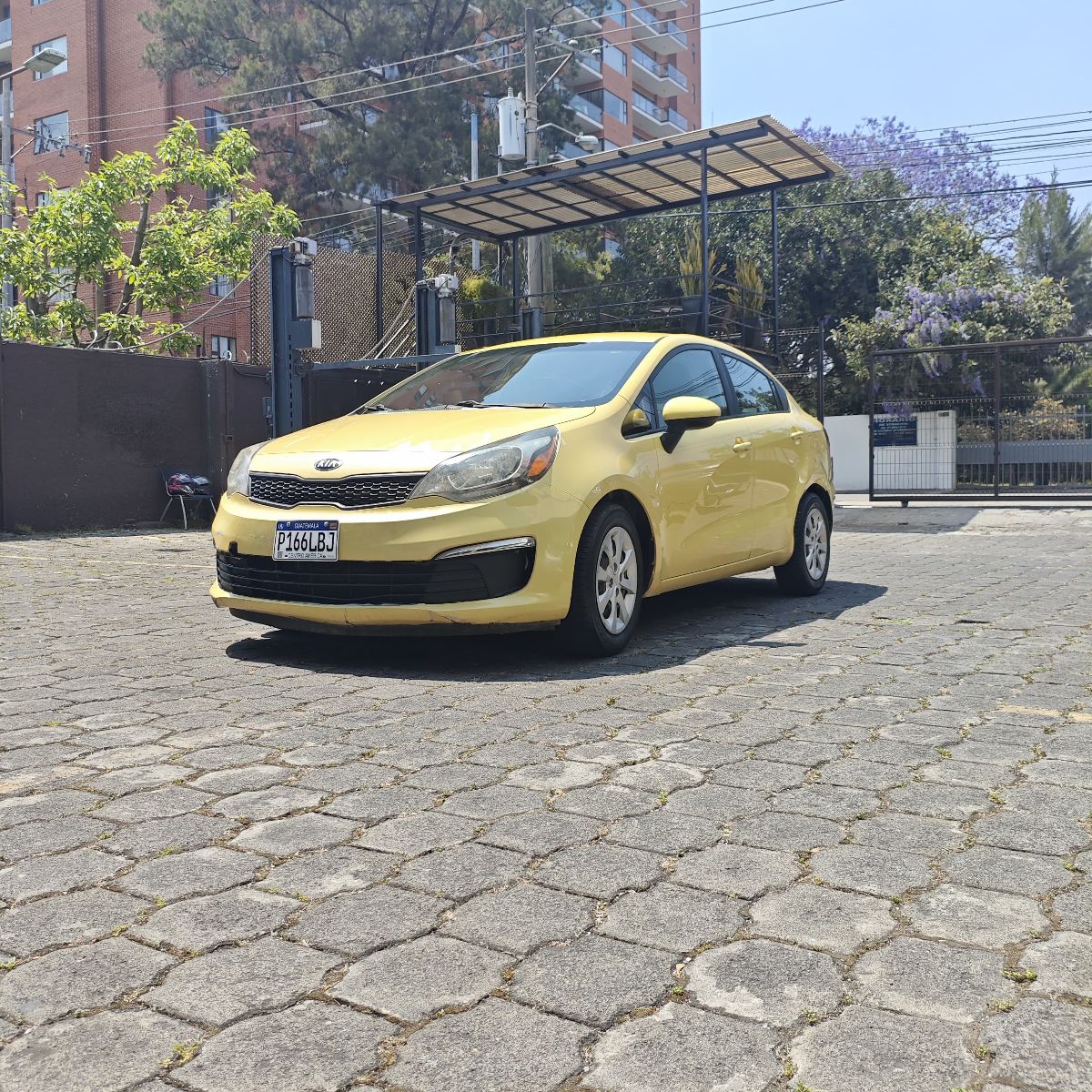 KIA RIO - 2016                                        