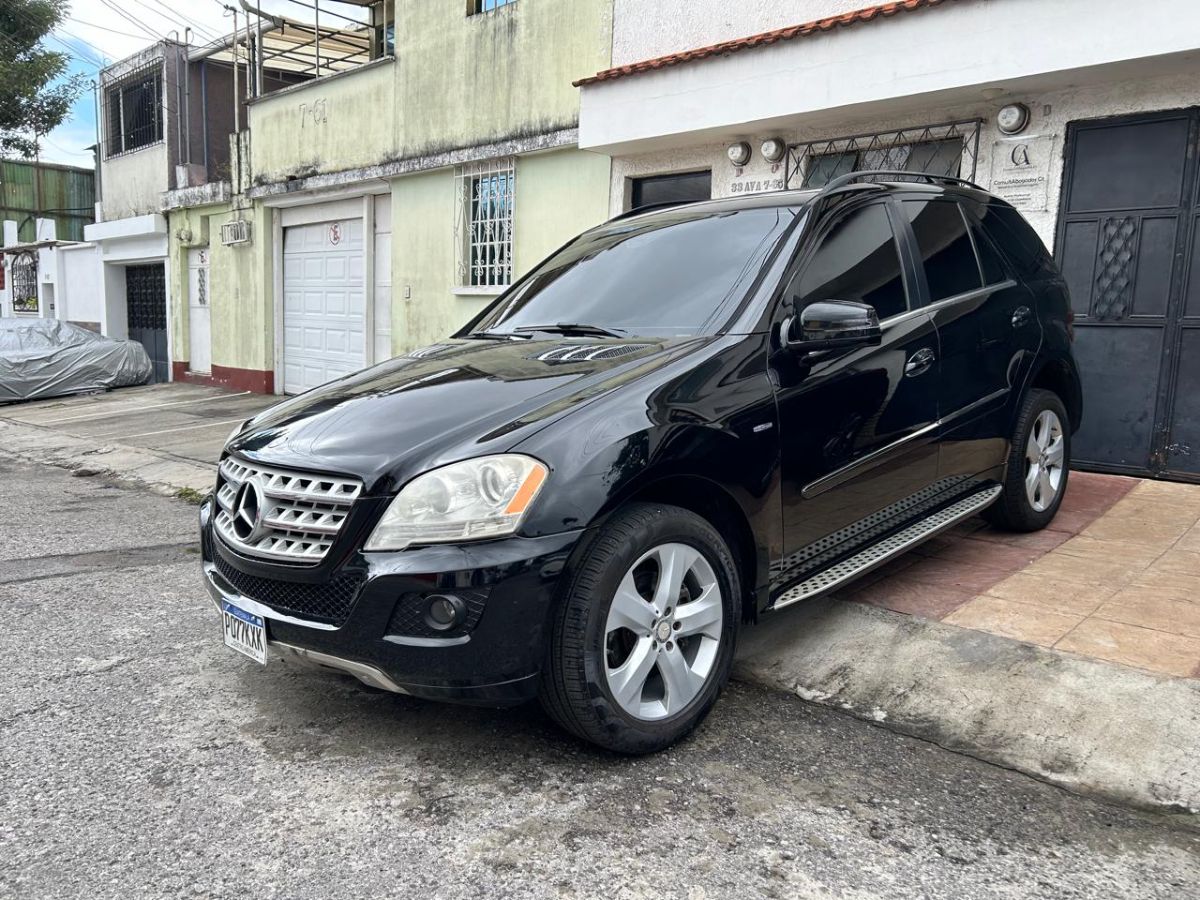 MERCEDES-BENZ ML350 - 2011                                        