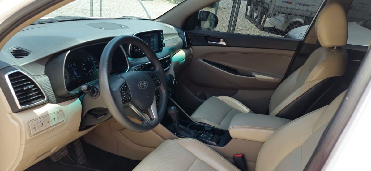 HYUNDAI TUCSON - 2019                                        