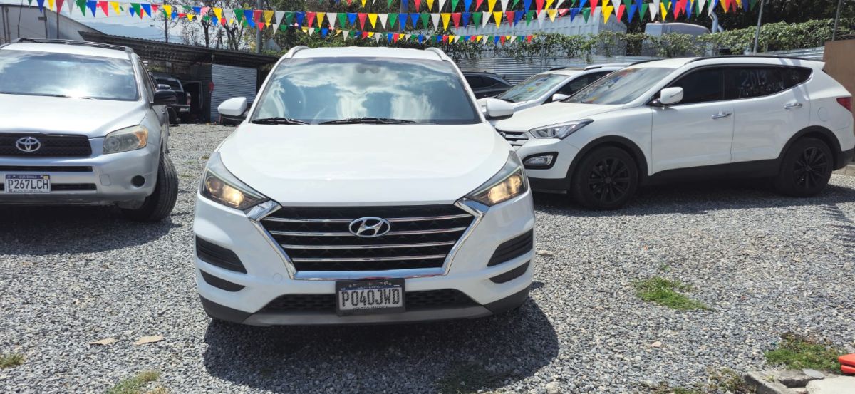 HYUNDAI TUCSON - 2019                                        