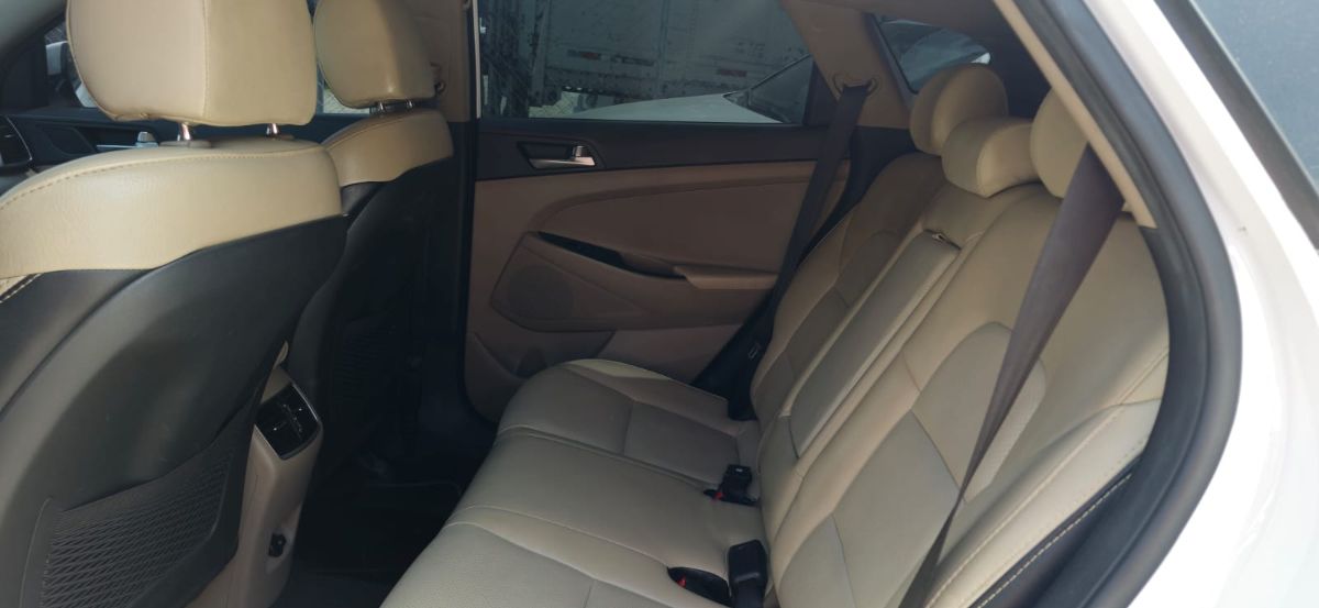 HYUNDAI TUCSON - 2019                                        