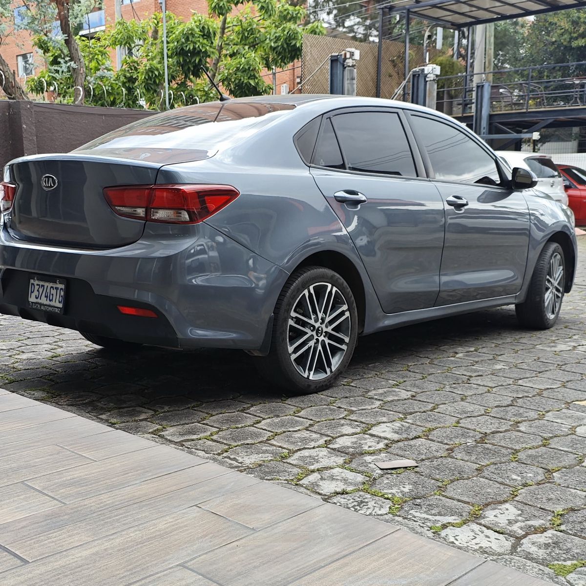 KIA RIO - 2018                                        