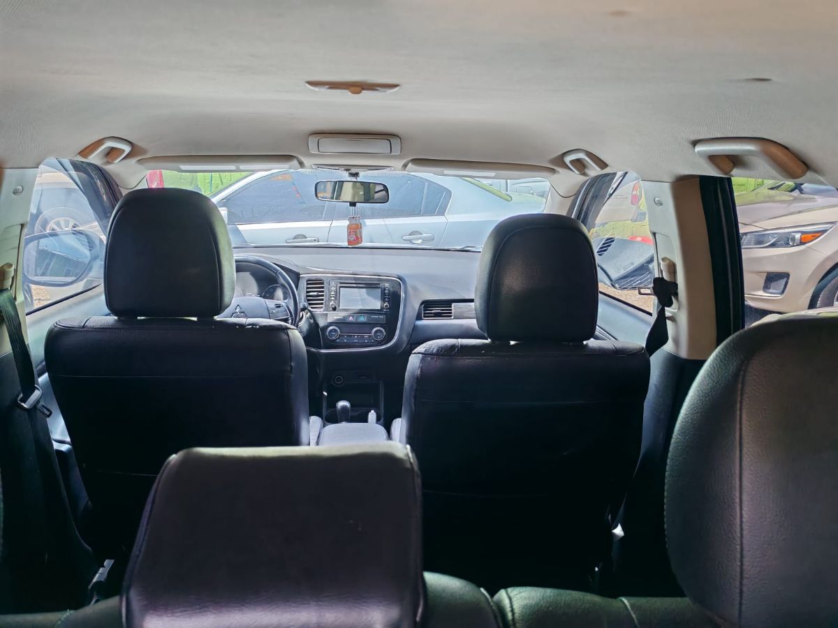 MITSUBISHI outlander - 2016                                        